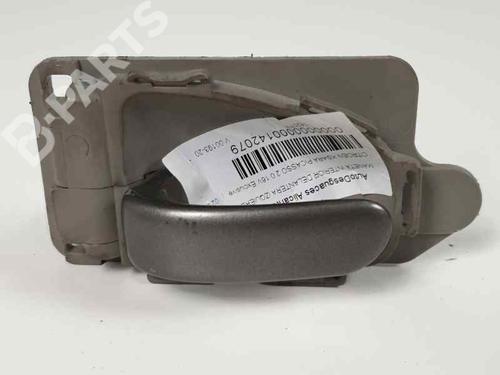 Used Front left interior door handle CITROËN XSARA PICASSO (N68) 2.0 16V (136 hp) 6843713