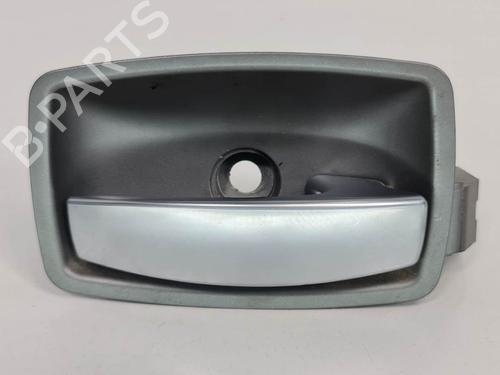 Used Front right interior door handle Front right interior door handle BMW 7 (E65, E66, E67) 730 d (218 hp) 7052950 7052950