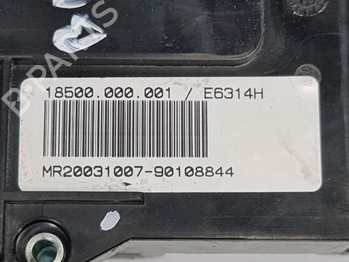 Fuse box BMW 3 (E46) 320 d | BP6854257E1 - Image 4