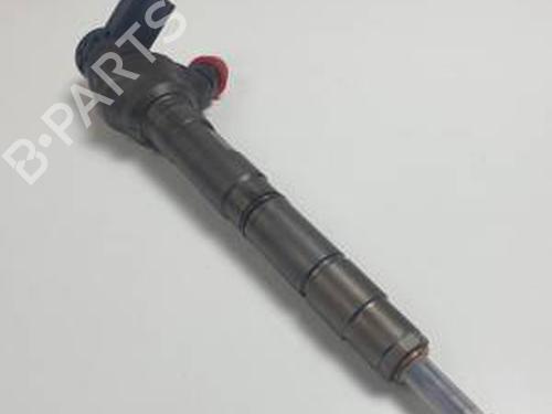 Used Injector AUDI A4 B8 (8K2) 2.0 TDI (143 hp) 30694348