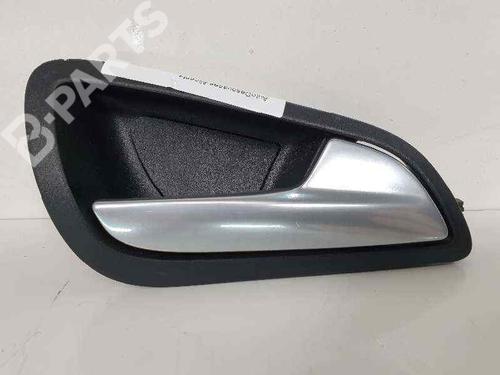 Used Front right interior door handle Front right interior door handle FORD FOCUS III 1.6 Ti (125 hp) 7021331 7021331