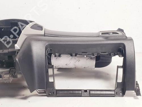 Dashboard SSANGYONG XLV SUV e-XGi 160 | BP17518235C46 - Image 8
