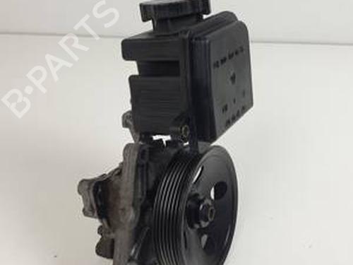 Used Steering pump MERCEDES-BENZ CLK Convertible (A208) CLK 320 (208.465) (218 hp) 30475810
