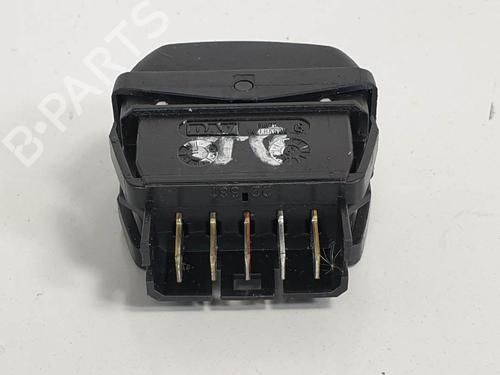 Right front window switch CITROËN XSARA (N1) | BP6861490I26 - Image 2