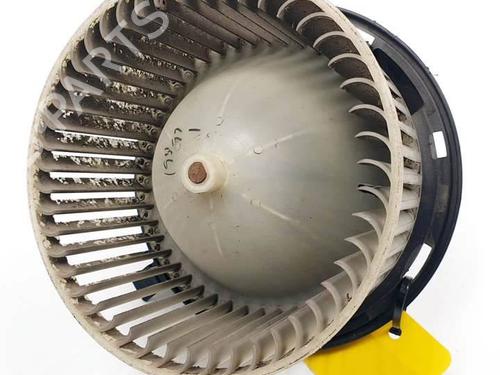 Used Heater blower motor Heater blower motor JEEP CHEROKEE (KJ) 3.7 Laredo (204 hp) 17166124 17166124