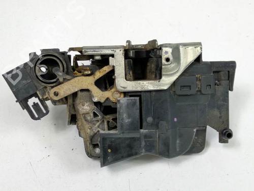 Used Front right lock MERCEDES-BENZ CLK Convertible (A208) CLK 200 Kompressor (208.444) (163 hp) 7435105