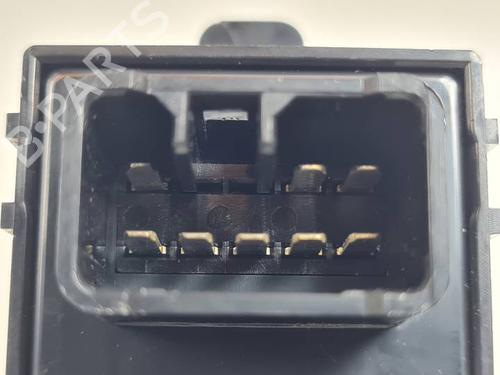 Left rear window switch HYUNDAI i30 Estate (GD) 1.6 CRDi | BP29875128I29