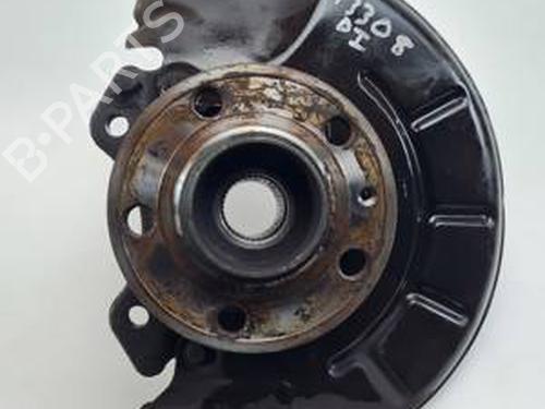 Used Left front steering knuckle SKODA ROOMSTER (5J7) 1.4 TDI (80 hp) 30450390