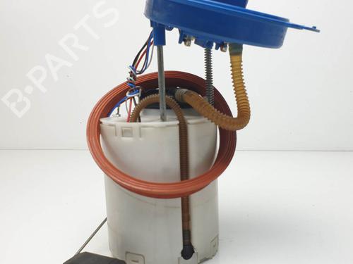 Used Fuel pump Fuel pump SEAT ARONA (KJ7, KJP) 1.0 TGi (90 hp) 26448469 26448469