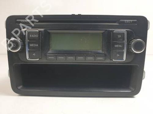 Używane Radio VW CADDY III Box Body/MPV (2KA, 2KH, 2CA, 2CH) 1.6 TDI (102 hp) 31285739