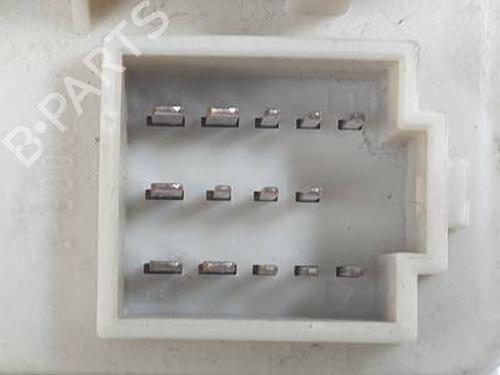 Fuse box FORD FOCUS C-MAX (DM2) 1.6 TDCi | BP30998593E1 