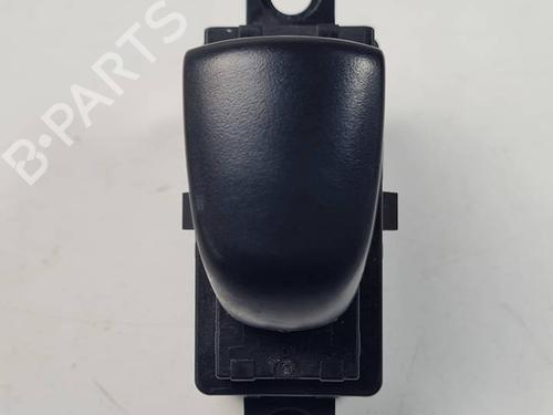Used Left rear window switch NISSAN JUKE (F15) 1.2 DIG-T (115 hp) 29321769