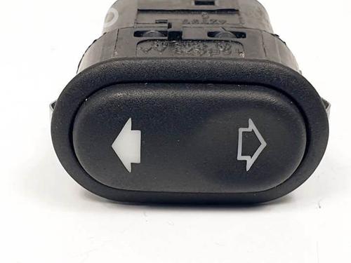 Used Right rear window switch Right rear window switch 17029827 17029827