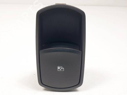 Høyre Foran elrute bryter Høyre Foran elrute bryter OPEL CORSA D (S07) 1.4 (L08, L68) (100 hp) 35973408 35973408