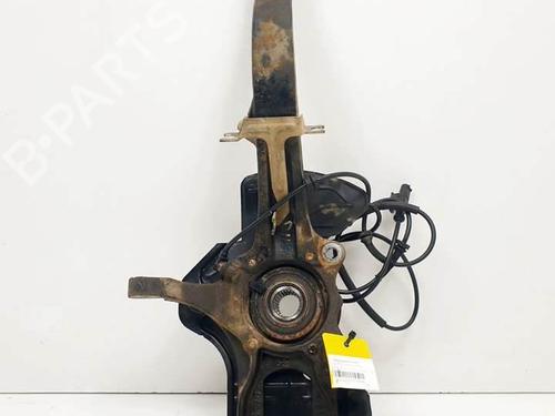 Used Left front steering knuckle ALFA ROMEO 147 (937_) 1.6 16V T.SPARK ECO (937.AXA1A, 937.BXA1A) (105 hp) 17545171
