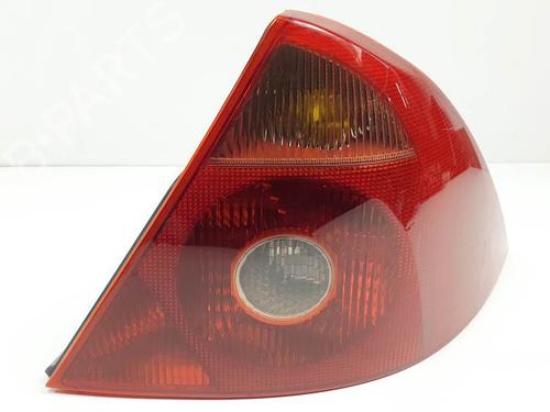 Used Right taillight FORD MONDEO III (B5Y) 2.0 16V TDDi / TDCi (115 hp) 24990797