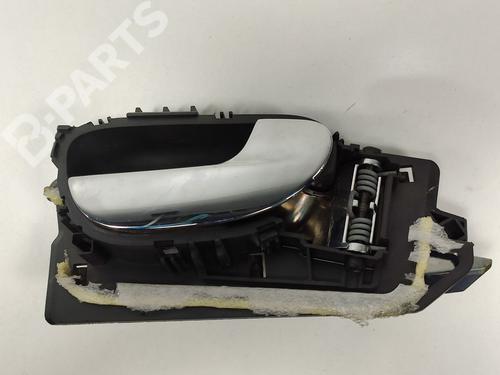 Used Rear right interior door handle Rear right interior door handle PEUGEOT 307 Break (3E) 1.6 16V (109 hp) 9667877 9667877