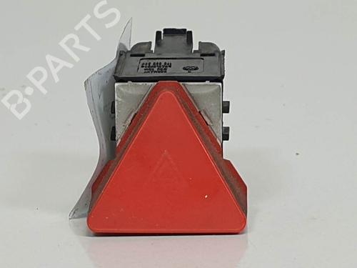 Used Warning switch Warning switch VW CADDY III MPV (2KB, 2KJ, 2CB, 2CJ) 1.9 TDI (105 hp) 6861443 6861443