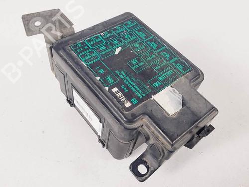 Used Fuse box Fuse box HONDA CR-V I (RD) 2.0 16V 4WD (RD1, RD3) (128 hp) 17360197 17360197