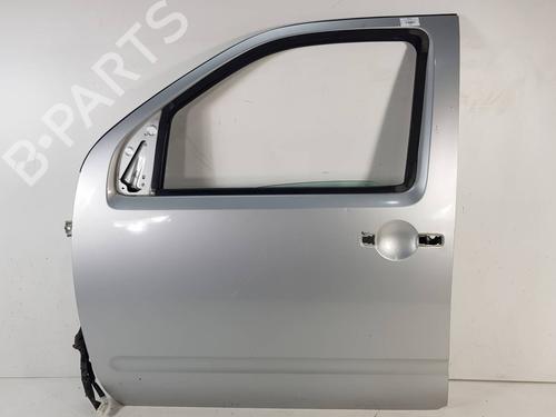Used Left front door Left front door NISSAN PATHFINDER III (R51) 2.5 dCi 4WD (174 hp) 40176304 40176304