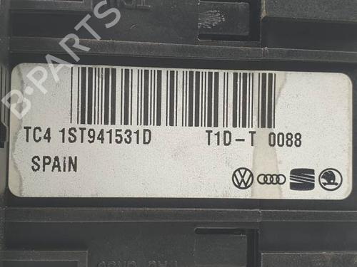 Headlight switch SKODA CITIGO (NF1) 1.0 | BP24915978I24 