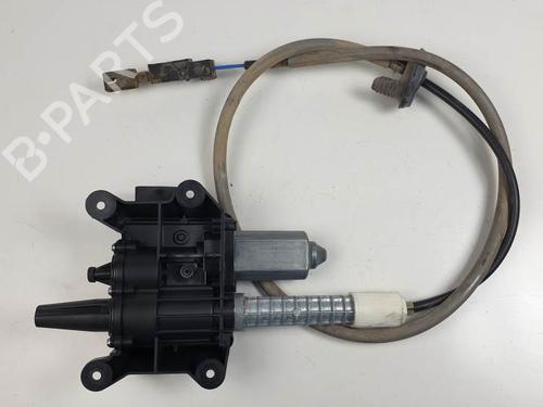 Electric handbrake PEUGEOT 3008 I MPV (0U_) 1.6 BlueHDi 120 | BP27888726E5 