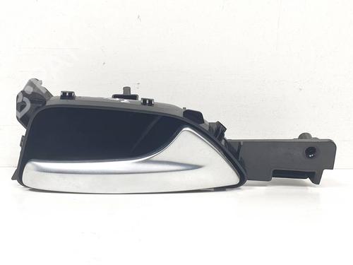 Used Rear right interior door handle Rear right interior door handle MERCEDES-BENZ M-CLASS (W166) ML 350 BlueTEC 4-matic (166.024, 166.023) (258 hp) 40176902 40176902