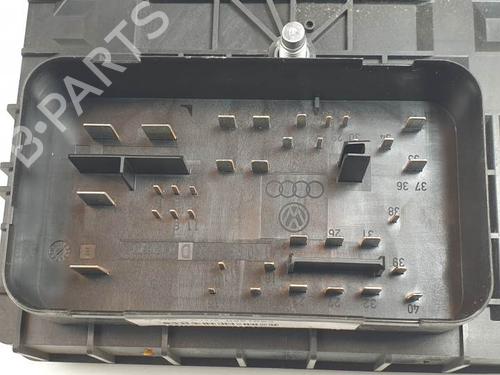 Fuse box SEAT LEON (1P1) 1.6 TDI | BP28034362E1 