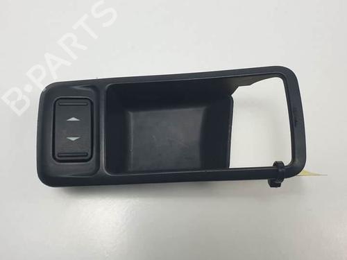 Used Right front window switch Right front window switch FORD FOCUS II Turnier (DA_, FFS, DS) 1.6 TDCi (90 hp) 18147062 18147062