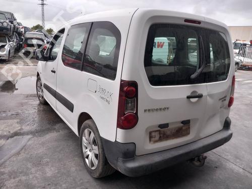 Mass air flow sensor PEUGEOT PARTNER Tepee 1.6 HDi 16V | BP27888670M95  - Image 10