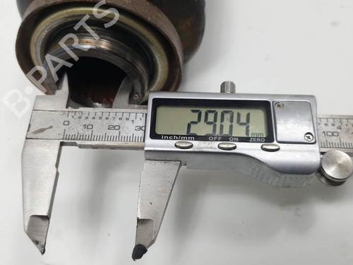 Right front driveshaft KIA SORENTO I (JC) 2.5 CRDi 4WD | BP16526093M39