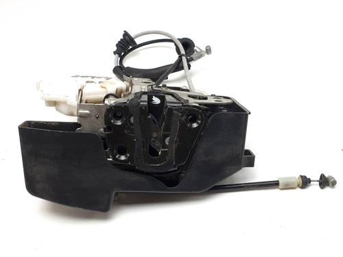 front-right-lock-kia-carens-iii-mpv-un-2006-2007-2008-2009-2010-2011-2012-2013-27885593 main image