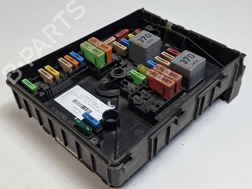 fuse-box-seat-leon-1p1-2005-2006-2007-2008-2009-2010-2011-2012-2013-39916459 main image