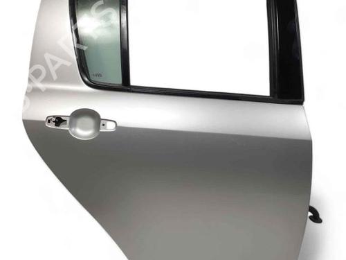 Używane Drzwi tylne prawe SUZUKI SWIFT III (MZ, EZ) 1.3 (RS413, ZC11S) (92 hp) 25139407