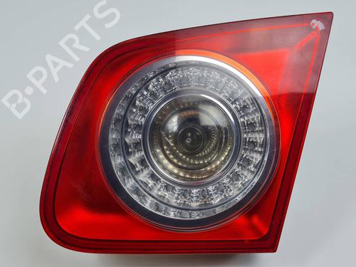 right-tailgate-light-vw-jetta-iii-1k2-2004-2005-2006-2007-2008-2009-2010-2011-2012-2013-30120204 main image