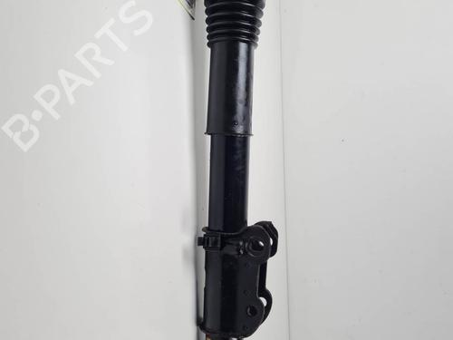 Used Right front shock absorber Right front shock absorber MERCEDES-BENZ SPRINTER 3,5-t Platform/Chassis (B906) 313 CDI (906.131, 906.133, 906.135, 906.231, 906.233,... (129 hp) 25128991 25128991