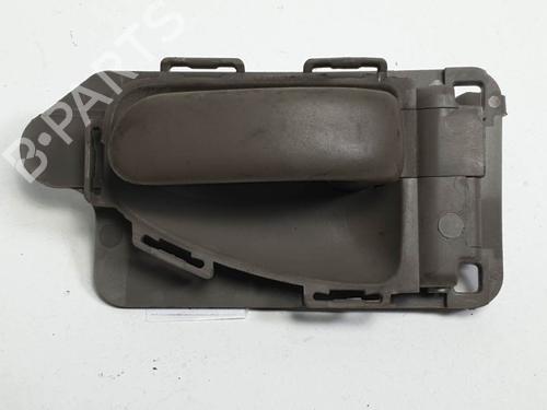 Used Rear left interior door handle Rear left interior door handle CITROËN XSARA PICASSO (N68) 2.0 HDi (90 hp) 6852430 6852430