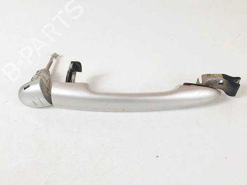 Used Front left exterior door handle RENAULT LAGUNA III Grandtour (KT0/1) 2.0 dCi (KT01, KT08, KT09, KT0K, KT12, KT1D, KT1W) (150 hp) 15411820