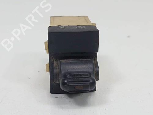Used Right front window switch Right front window switch JEEP CHEROKEE (KJ) 2.4 4x4 (147 hp) 8103635 8103635