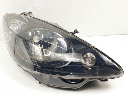 Used Right headlight Right headlight PEUGEOT 1007 (KM_) 1.4 HDi (68 hp) 24989297 24989297