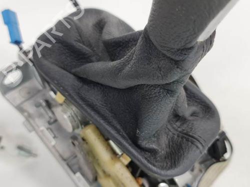 Gear lever LAND ROVER RANGE ROVER III (L322) 4.2 4x4 | BP7406929M90 