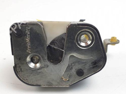Used Rear right lock NISSAN INTERSTAR Van (X70) dCi 120 (120 hp) 24934071