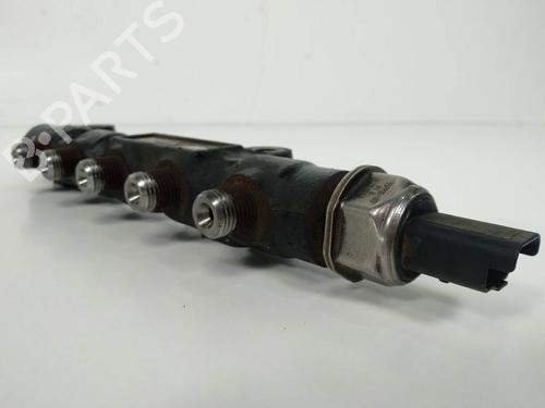 Used Injection rail Injection rail FORD FOCUS II Turnier (DA_, FFS, DS) 1.6 TDCi (109 hp) 7104065 7104065