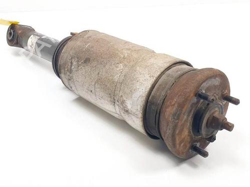 Left front shock absorber LAND ROVER RANGE ROVER SPORT I (L320) 2.7 D 4x4 | BP17745006M16 