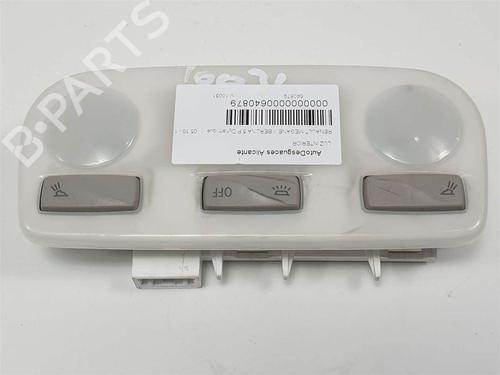 Plafonier Plafonier RENAULT MEGANE III Hatchback (BZ0/1_, B3_) 1.5 dCi (BZ09, BZ0D, BZ1W, BZ29, BZ14) (110 hp) 10933556 10933556