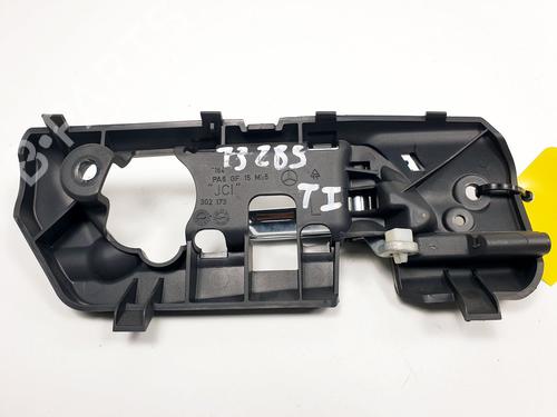 Venstre bak invendig håndtak MERCEDES-BENZ M-CLASS (W164) ML 280 CDI 4-matic (164.120) | BP16256626I15 