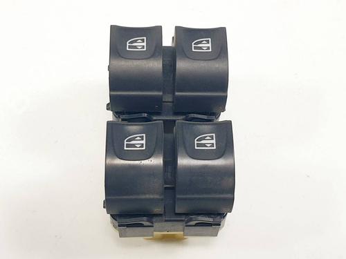 Used Left front window switch Left front window switch RENAULT CLIO IV (BH_) 0.9 TCe 90 (BHNF, BHMA, BHMH, BHJK, BHJR) (90 hp) 30769351 30769351