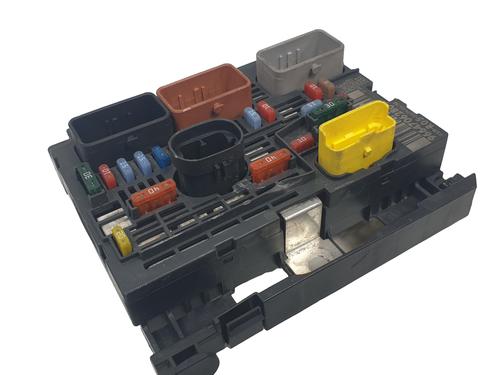 Used Fuse box Fuse box PEUGEOT 308 I (4A_, 4C_) 1.6 HDi (90 hp) 36447260 36447260