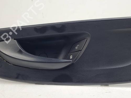 Used Front left interior door handle MERCEDES-BENZ SPRINTER 3,5-t Van (B907, B910) 311 CDI (910.631, 910.633) (114 hp) 31636185