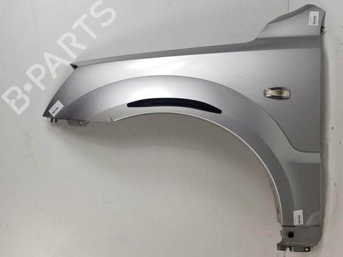 Used Left front fenders KIA SORENTO I (JC) 2.5 CRDi (163 hp) 19070972